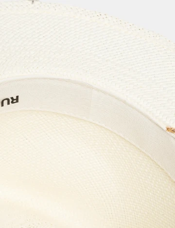 Palarie Ruslan Baginskiy, crem