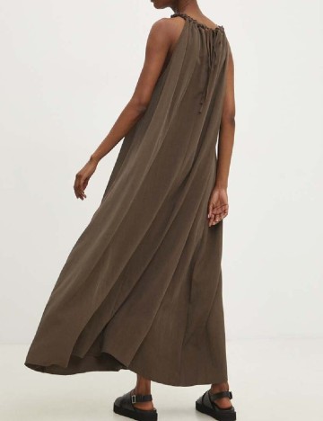 Rochie lunga Answear LAB, maro