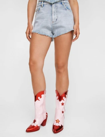 Ciocate Nasty Gal, roz