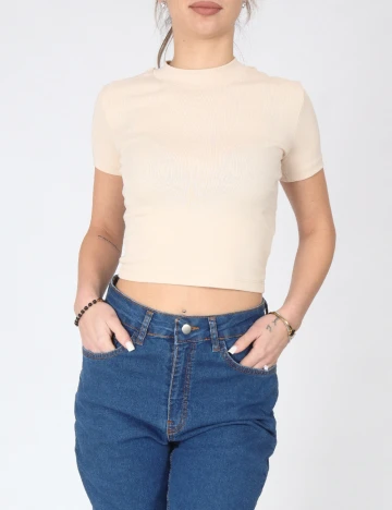 Top Answear LAB, crem