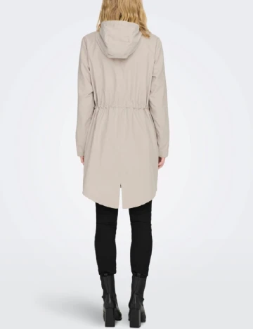 Jacheta Jacqueline de Yong, bej