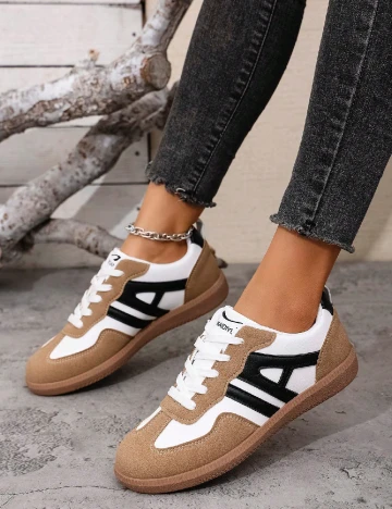 Adidasi SHEIN, mix culori