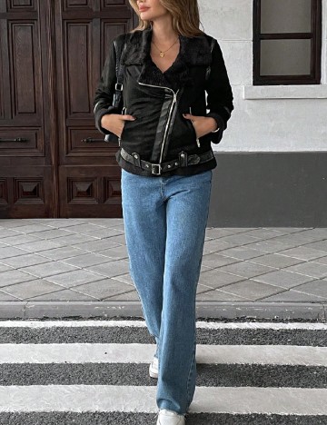 
						Jacheta SHEIN, negru