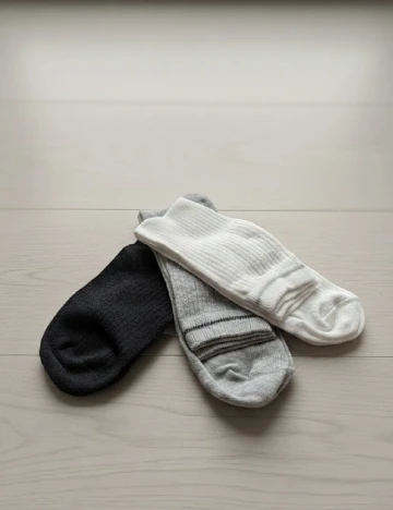 Set sosete 3 perechi C&A, mix culori