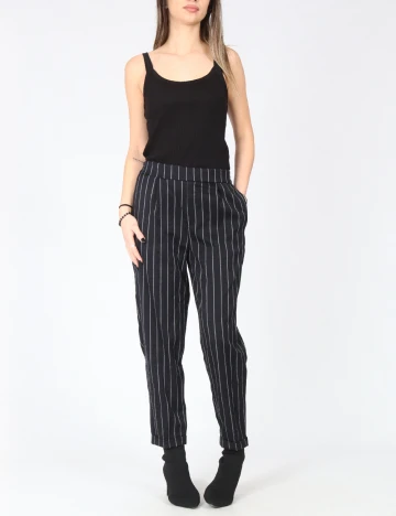 Pantaloni Pull&Bear, negru