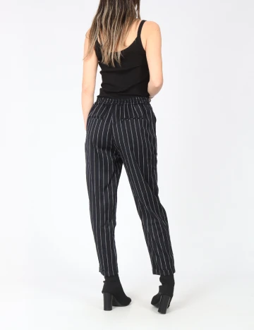 Pantaloni Pull&Bear, negru