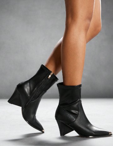 
						Botine Cuccoo, negru