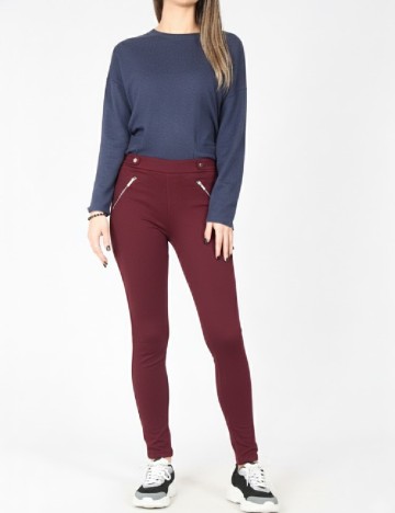 Pantaloni Bershka, visiniu