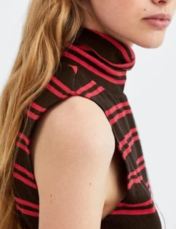 Bluza Zara, negru/rosu