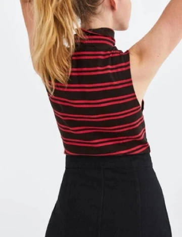 Bluza Zara, negru/rosu