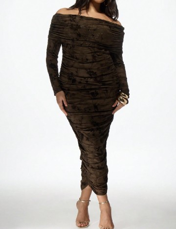 
						Rochie lunga MISSGUIDED Plus Size, maro