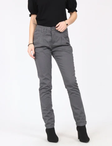 Pantaloni Bershka, gri