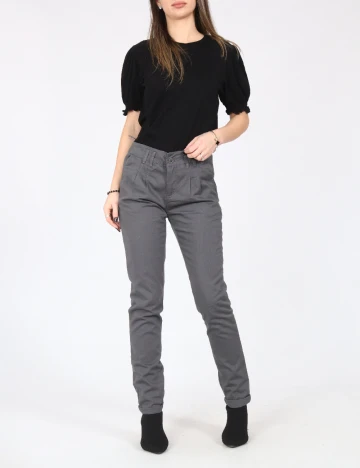 Pantaloni Bershka, gri