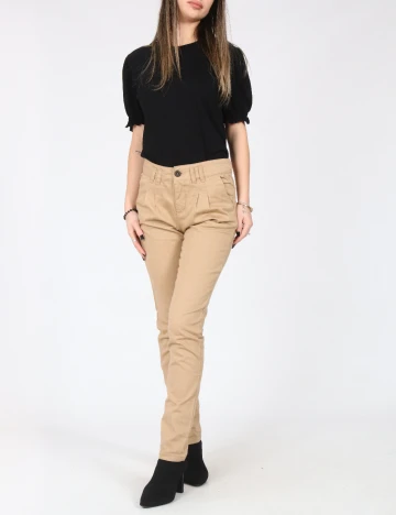 Pantaloni Bershka, maro