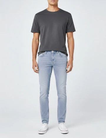 Blugi Bershka, albastru