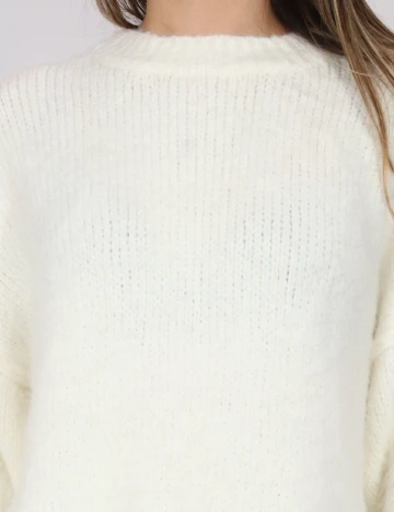 Pulover Bershka, ecru