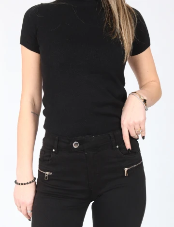 Blugi Bershka, negru
