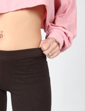 Colanti Bershka, maro