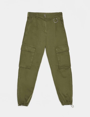 Pantaloni Bershka, verde