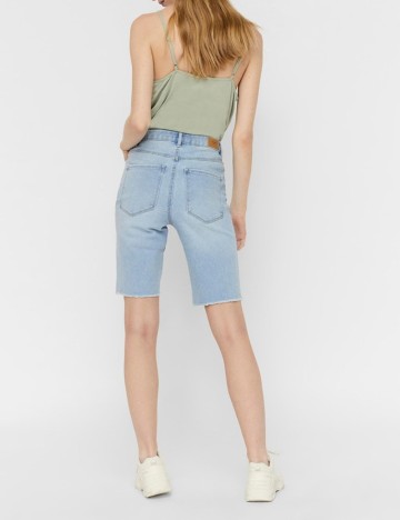 Pantaloni scurti Vero Moda, albastru denim, S