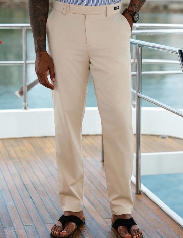 
						Pantaloni SHEIN, bej