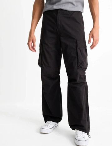 
						Pantaloni C&A, negru