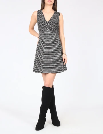 Rochie scurta Bershka, negru/alb