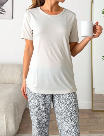
						Pijama SHEIN, mix culori