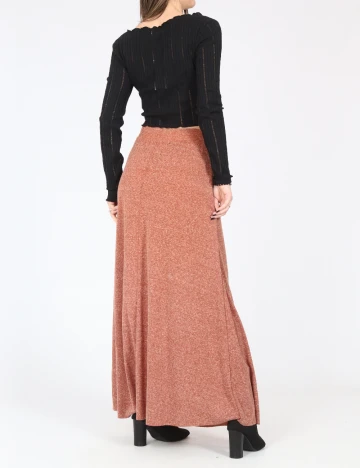 Fusta Zara, caramiziu