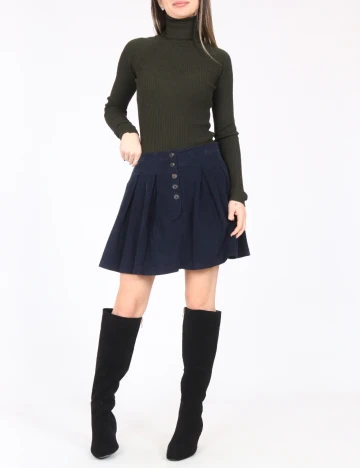 Fusta Zara, bleumarin