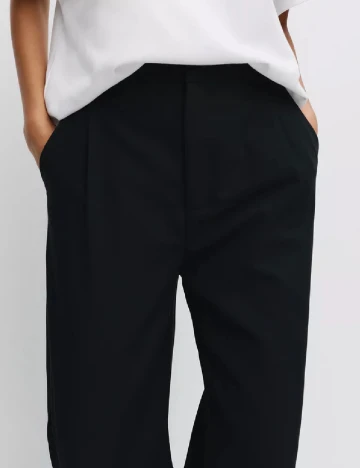 Pantaloni Pull&Bear, negru