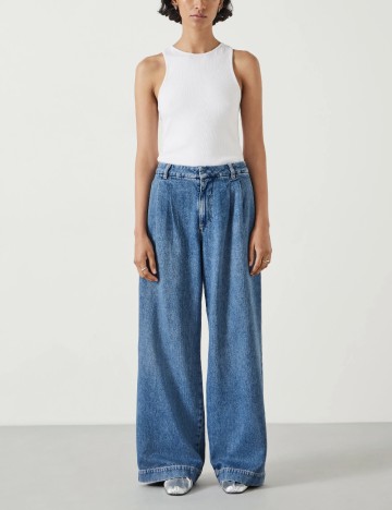 
						Blugi Hush, albastru