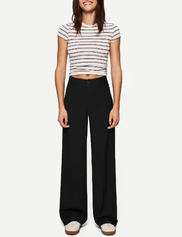 Pantaloni Bershka, negru