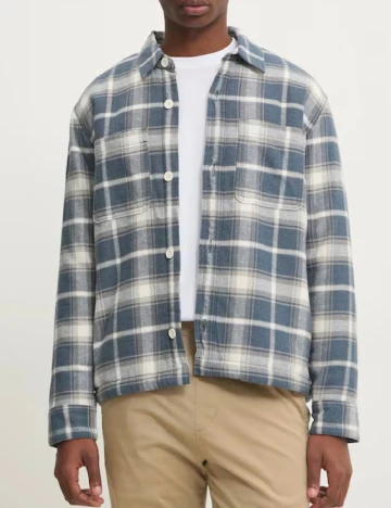 Jacheta Hollister, mix culori