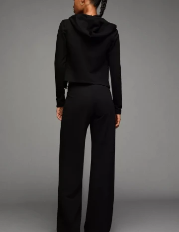 Pantaloni Bershka, negru