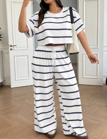 
						Compleu SHEIN CURVE, alb/bleumarin