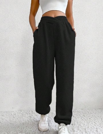 
						Pantaloni SHEIN, negru