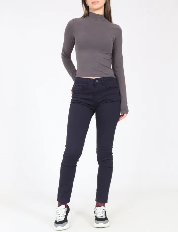 Pantaloni Bershka, bleumarin