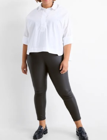 
						Pantaloni C&A Plus Size, negru