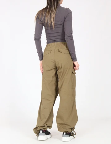 Pantaloni Pull&Bear, verde