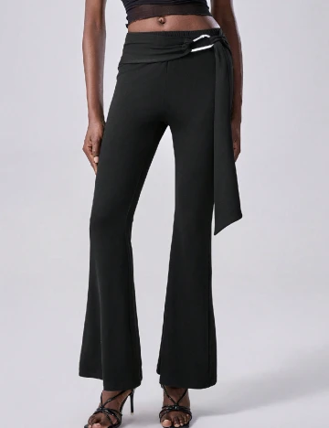 Pantaloni SHEIN, negru