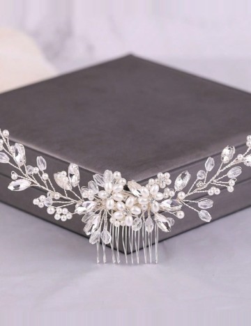 
						Clama de par SHEIN, argintiu