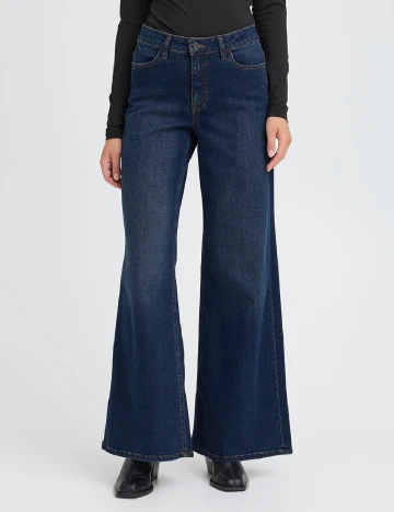 Blugi Ichi, bleumarin