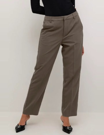 
						Pantaloni Kaffe, maro