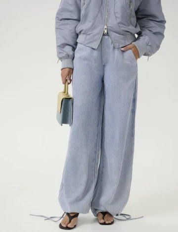 Pantaloni Gestuz, albastru