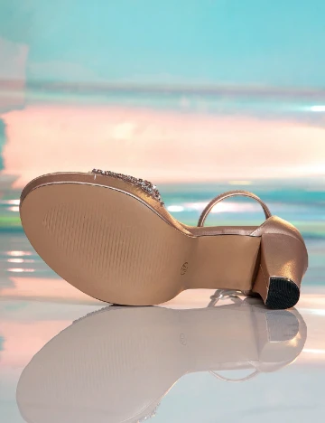 Sandale SHEIN, auriu