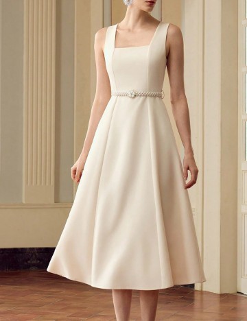 Rochie medie Zeylah, crem