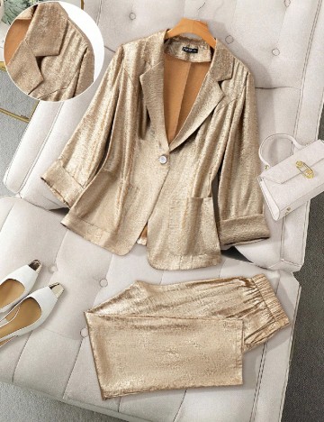 
						Compleu SHEIN CURVE, auriu