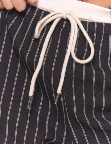 Pantaloni Musera, negru