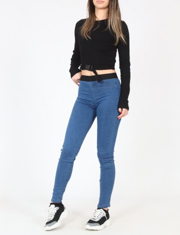 
						Blugi Pull&Bear, albastru